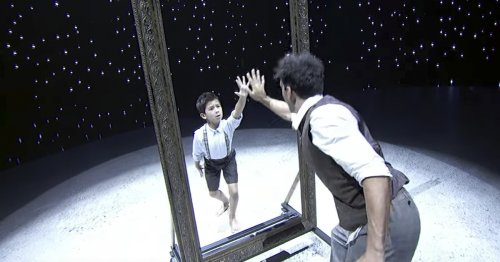 Танцор и зеркало