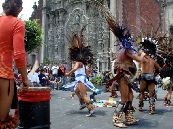 Танцы ирокезов